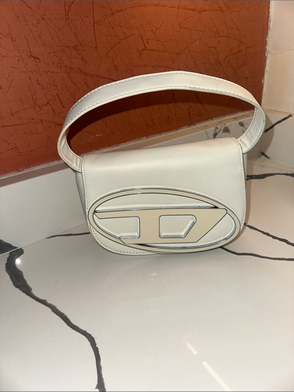 Diesel White Leather Shoulder Bag with Oval Logo Accent